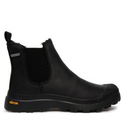 Sztyblety EMU Australia. Czarne botki Emu Australia, bez wzorów, bez obcasa, na płaskiej podeszwie, bez zapięcia. Za 819.99 zł.