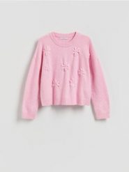 Sweter z aplikacjami 3D - różowy. Czerwone swetry Reserved, l, z aplikacjami, z dzianiny, bez ramiączek. Za 129.99 zł.