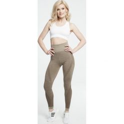 Gym Hero - Legginsy Coyote. Legginsy marki Pepe Jeans. W wyprzedaży za 149.90 zł.