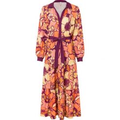 Sukienka maxi. Brązowe sukienki bonprix, z aplikacjami, z dżerseju, bez kołnierzyka, bez ramiączek, maxi, koszulowe. Za 159.99 zł.