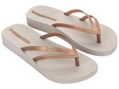 Klapki damskie japonki Ipanema Bossa Soft. Brązowe japonki Ipanema, bez wzorów, z materiału. Za 89.00 zł.