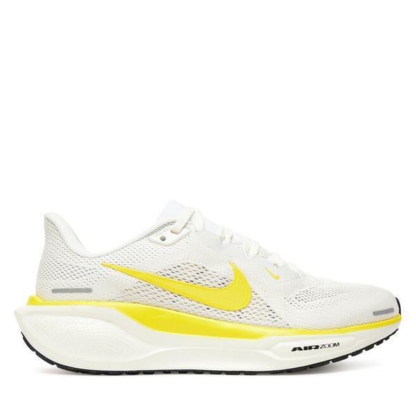 Buty do biegania Nike. Białe buty do biegania Nike, bez wzorów, bez zapięcia, do biegania. Za 539.99 zł.