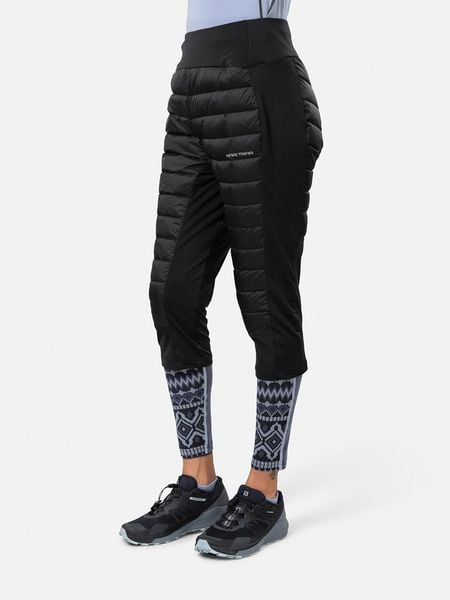 KARI TRAA Spodnie puchowe "Emilie" w kolorze czarnym rozmiar: M. Czarne spodnie dresowe Kari Traa, bez wzorów, z poliamidu, outdoorowe. Za 437.17 zł.