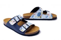 DR. BRINKMANN 700552-51 bleu, klapki damskie. Niebieskie klapki Dr. Brinkmann, bez wzorów, bez obcasa, bez zapięcia. Za 184.90 zł.