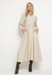 Beżowa Wiskozowa Sukienka o Rozkloszowanym Kroju z Paskiem z Klamerką Arilesse. Brązowe sukienki Born2be, na co dzień, l, bez wzorów, z materiału, eleganckie, bez kołnierzyka, bez ramiączek, rozkloszowane. Za 159.99 zł.