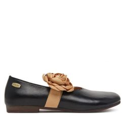Baleriny Laura Vita. Czarne baleriny LAURA VITA, bez wzorów, bez obcasa, bez zapięcia. Za 449.99 zł.