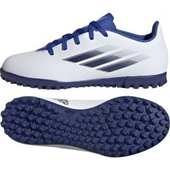 Buty piłkarskie adidas X Speedflow.4 Tf Jr GW7533 wielokolorowe białe. Białe buty treningowe adidas, na lato, bez wzorów, z materiału, bez zapięcia, do piłki nożnej. Za 240.28 zł.