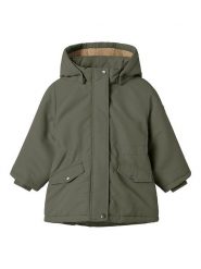 Name it Parka "Marlow" w kolorze khaki rozmiar: 116. Brązowe płaszcze Name it, z aplikacjami, ze skóry, bez kaptura. Za 188.40 zł.