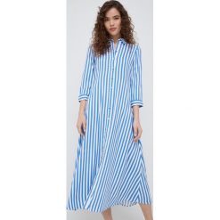 Vero Moda sukienka maxi rozkloszowana. Niebieskie sukienki Vero Moda, m, bez wzorów, z tkaniny, bez kołnierzyka, bez ramiączek, maxi, rozkloszowane. W wyprzedaży za 159.99 zł.