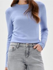 Sweter z ozdobnymi guzikami na mankietach - niebieski. Niebieskie swetry Sinsay, l, bez wzorów, bez ramiączek. Za 35.99 zł.