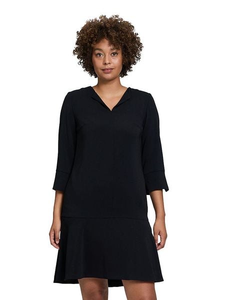 CARTOON Sukienka w kolorze czarnym rozmiar: 40. Czarne sukienki Cartoon, na co dzień, bez wzorów, bez kołnierzyka, bez ramiączek, midi, proste. Za 144.58 zł.