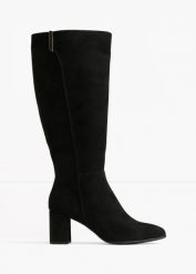 Kozaki Marco Tozzi. Czarne kozaki bonprix, bez wzorów, eleganckie, bez obcasa, na obcasie, bez zapięcia. Za 349.99 zł.