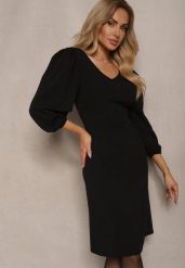 Czarna Sukienka o Dopasowanym Kroju z Lekko Bufiastymi Rękawami Zinnashira. Czarne sukienki Renee, l, z aplikacjami, eleganckie, bez kołnierzyka, bez ramiączek, midi, dopasowane. W wyprzedaży za 75.99 zł.