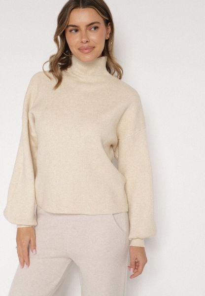 Jasnobeżowy Golf z Bufiastymi Rękawami Wedelia. Brązowe swetry Born2be, l, bez wzorów, z jeansu, eleganckie, bez ramiączek. Za 79.99 zł.