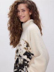 Bluza ze sztucznego baranka - wielobarwny. Bluzy Reserved, l, bez wzorów, bez ramiączek, bez kaptura. Za 149.99 zł.