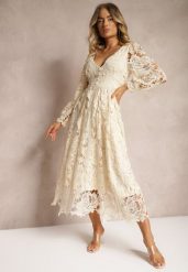 Beżowa Rozkloszowana Sukienka Retro z Ażurowej Koronki Meliris. Brązowe sukienki Renee, na imprezę, l, w ażurowe wzory, z koronki, eleganckie, bez kołnierzyka, bez ramiączek, midi, rozkloszowane. W wyprzedaży za 251.99 zł.