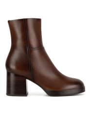 Sergio Bardi Botki WB-E1095-02SB Brązowy. Brązowe botki Sergio Bardi, bez wzorów, bez obcasa, na słupku, bez zapięcia. Za 295.99 zł.