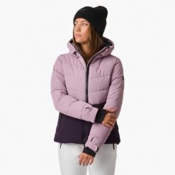 Kurtka narciarska kobieca Swedemount Vail Ski Jacket wodoodporna. Fioletowe kurtki narciarskie SWEDEMOUNT, na zimę, xl, bez wzorów, z materiału, z kapturem, narciarskie. Za 431.99 zł.