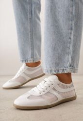 Białe Sneakersy Typu Tenisówki z Siateczkowymi Wstawkami Corigoria. Białe trampki Born2be, bez wzorów, z jeansu, eleganckie, bez zapięcia. Za 99.99 zł.