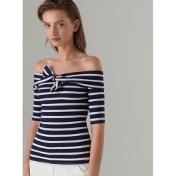 Bluzka hiszpanka - Niebieski. Bluzki Mohito. Za 49.99 zł.