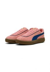Buty damskie sportowe sneakersy Puma CLUB KLASSIKA SD. Niebieskie buty treningowe Puma, bez wzorów, z materiału, bez zapięcia, trekkingowe. Za 199.00 zł.