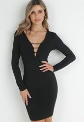 Czarna Sukienka Mini z Głębokim Dekoltem Zdobionym Paseczkami Fancyone. Czarne sukienki Born2be, l, z aplikacjami, bez kołnierzyka, bez ramiączek, mini, dopasowane. W wyprzedaży za 144.49 zł.
