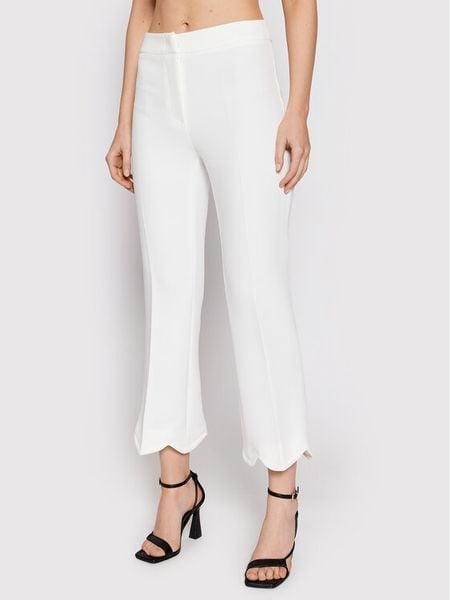 Babylon Spodnie materiałowe P_MF0602 Biały Regular Fit. Białe spodnie materiałowe Babylon, bez wzorów, z materiału. Za 1,079.00 zł.