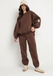 Brązowy Komplet Dresowy Bluza i Joggery Podszyte Polarem Zibea. Brązowe bluzy Born2be, bez wzorów, z bawełny, bez ramiączek, bez kaptura. W wyprzedaży za 152.99 zł.