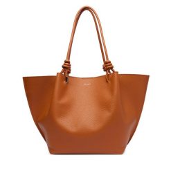 Torebka Coccinelle. Brązowe torebki klasyczne Coccinelle, bez wzorów, bez dodatków. Za 1,539.00 zł.