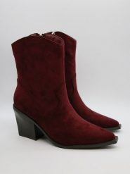 Bellucci Botki w kolorze bordowym rozmiar: 38. Czerwone botki Bellucci, bez wzorów, eleganckie, bez obcasa, bez zapięcia. Za 183.95 zł.