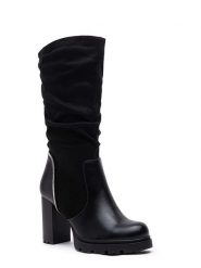 Foreverfolie Kozaki w kolorze czarnym rozmiar: 37. Czarne kozaki Foreverfolie, na zimę, bez wzorów, bez obcasa, bez zapięcia. Za 118.56 zł.