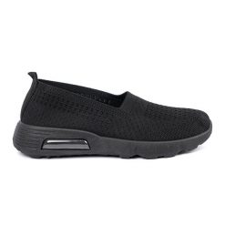 Shelvt Wygodne buty sportowe damskie czarne. Czarne buty treningowe bez wzorów, bez zapięcia. Za 80.05 zł.