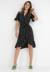 Czarna Sukienka Irede. Czarne sukienki Born2be, na imprezę, m, bez wzorów, z materiału, klasyczne, bez kołnierzyka, bez ramiączek, midi, kopertowe. Za 219.99 zł.