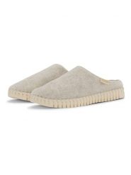 Ilse Jacobsen Kapcie w kolorze szarym rozmiar: 40. Szare kapcie Ilse Jacobsen, bez wzorów, z materiału. Za 86.99 zł.