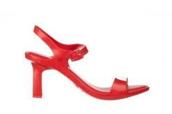 Sandały Melissa Lady Emme Ad Red 23 010438, Czerwony, Guma - 37. Czerwone sandały Melissa, bez wzorów, z gumy, bez obcasa, na słupku, bez zapięcia. W wyprzedaży za 269.10 zł.