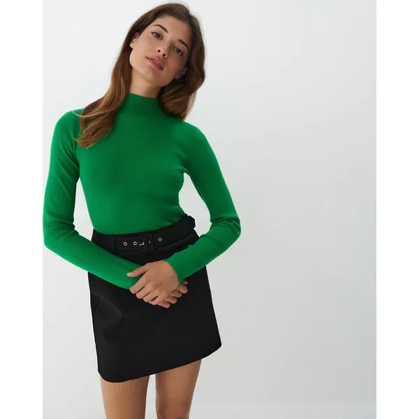 Zielony sweter ze stójką - Zielony. Zielone swetry Mohito, l, bez wzorów, bez ramiączek. Za 79.99 zł.