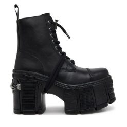 Trzewiki NEW ROCK. Czarne botki NEW ROCK, bez wzorów, rockowe, bez obcasa, na słupku, bez zapięcia. Za 1,059.00 zł.