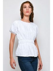 H.H.G. Bluzka w kolorze białym rozmiar: L. Białe bluzki H.H.G., l, bez wzorów, z wiskozy, bez kołnierzyka, bez ramiączek. Za 85.95 zł.