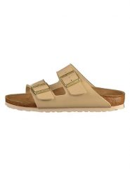 Birkenstock Klapki "Arizona" w kolorze beżowym rozmiar: 38. Brązowe klapki Birkenstock, bez wzorów, klasyczne, z otwartym noskiem, bez obcasa, bez zapięcia. Za 369.84 zł.