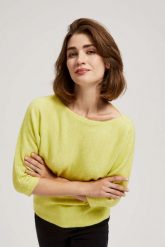 Sweter z rękawem 3/4 limonkowy. Swetry MOODO, m, bez wzorów, z elastanu, bez ramiączek. W wyprzedaży za 54.99 zł.