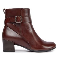 Botki ECCO. Brązowe botki ECCO, bez wzorów, bez obcasa, na słupku, bez zapięcia. Za 449.99 zł.