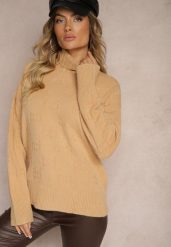 Ciemnobeżowy Golf o Klasycznym Kroju Savelle. Brązowe swetry Renee, l, bez wzorów, z jeansu, eleganckie, bez ramiączek. W wyprzedaży za 87.99 zł.