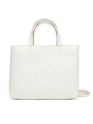 Calvin Klein Jeans Torebka Sculpted Mini Ew Tote LV04K3111G Biały. Białe torebki klasyczne Calvin Klein Jeans, bez wzorów, z jeansu, bez dodatków. Za 439.99 zł.