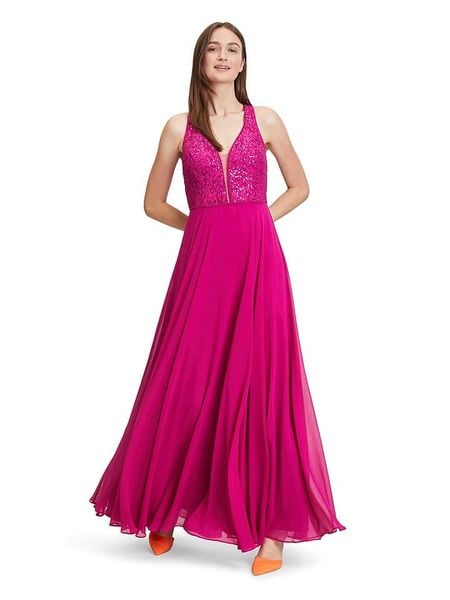 Vera Mont Sukienka w kolorze różowym rozmiar: 40. Różowe sukienki Vera Mont, bez wzorów, z koronki, bez kołnierzyka, bez ramiączek, maxi. Za 527.45 zł.