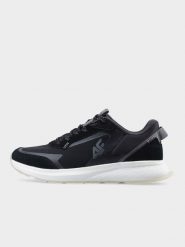 4F Buty sneakersy ALL-YEAR z wkładką Ortholite damskie - czarne 36. Czarne buty treningowe 4f, bez wzorów, z materiału, bez zapięcia. W wyprzedaży za 139.99 zł.