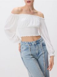 Bluzka z odkrytymi ramionami - biały. Białe bluzki Reserved, l, bez wzorów, z dzianiny, bez kołnierzyka, bez ramiączek. Za 59.99 zł.