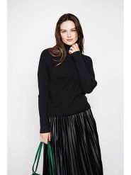 C& Jo Sweter w kolorze czarnym rozmiar: 38. Czarne swetry C& Jo, bez wzorów, ze splotem, klasyczne, bez ramiączek. Za 117.45 zł.