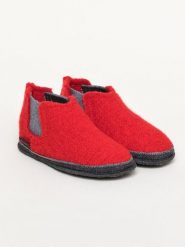 Kitz-pichler Kapcie w kolorze czerwonym rozmiar: 25. Czerwone kapcie kitz-pichler, bez wzorów, z materiału. Za 130.99 zł.