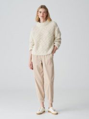 OPUS Sweter w kolorze beżowym rozmiar: 44. Brązowe swetry Opus, bez wzorów, z wełny, bez ramiączek. Za 165.99 zł.