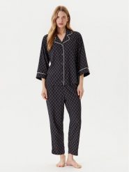 United Colors Of Benetton Piżama 4T3U3P00R Czarny Relaxed Fit. Czarne piżamy United Colors Of Benetton, xs, bez wzorów, z wiskozy, bez kołnierzyka, bez ramiączek. Za 279.99 zł.